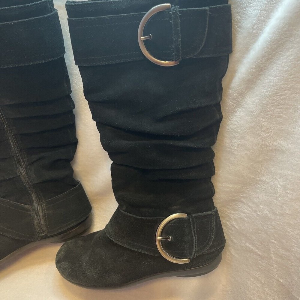 White Mountain Black Suede With Buckle Side Zip Mid Calf Boot Women's Size 7.5 - Picture 3 of 12